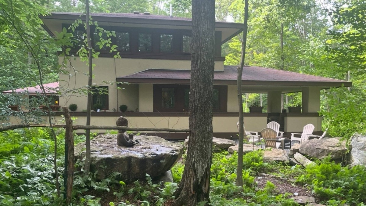 Bittinger House | EXPERIENCE THE MAGIC OF FRANK LLOYD WRIGHT AT FLEUR DE MONTAGNA