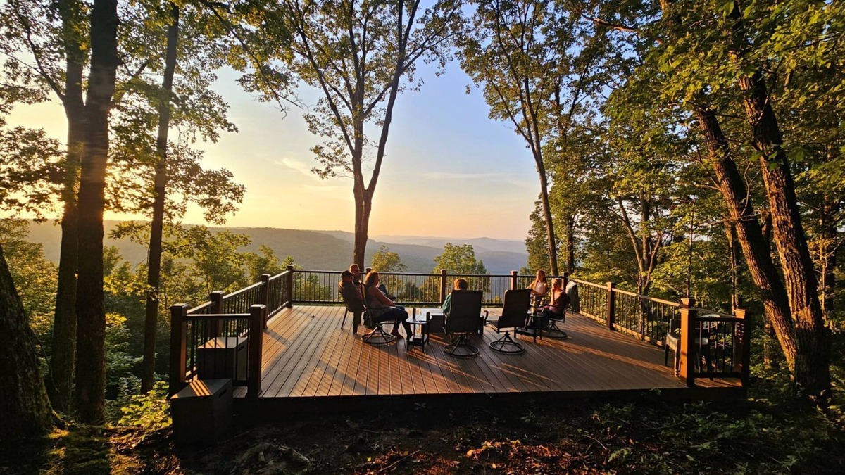 Spencer Cabin | Experience the peaceful Wooded Retreat Cabin - 300 private acres -security gate