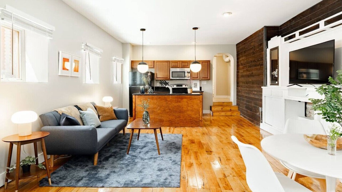 Pendleton House | Explore OTR | Parkside Condo