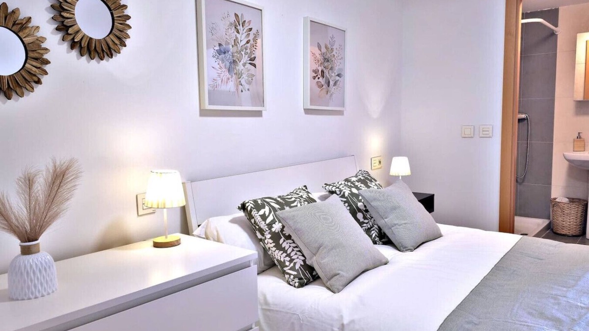 Tarazona Apartment | Explore Tarazona from This Central & Peaceful Flat