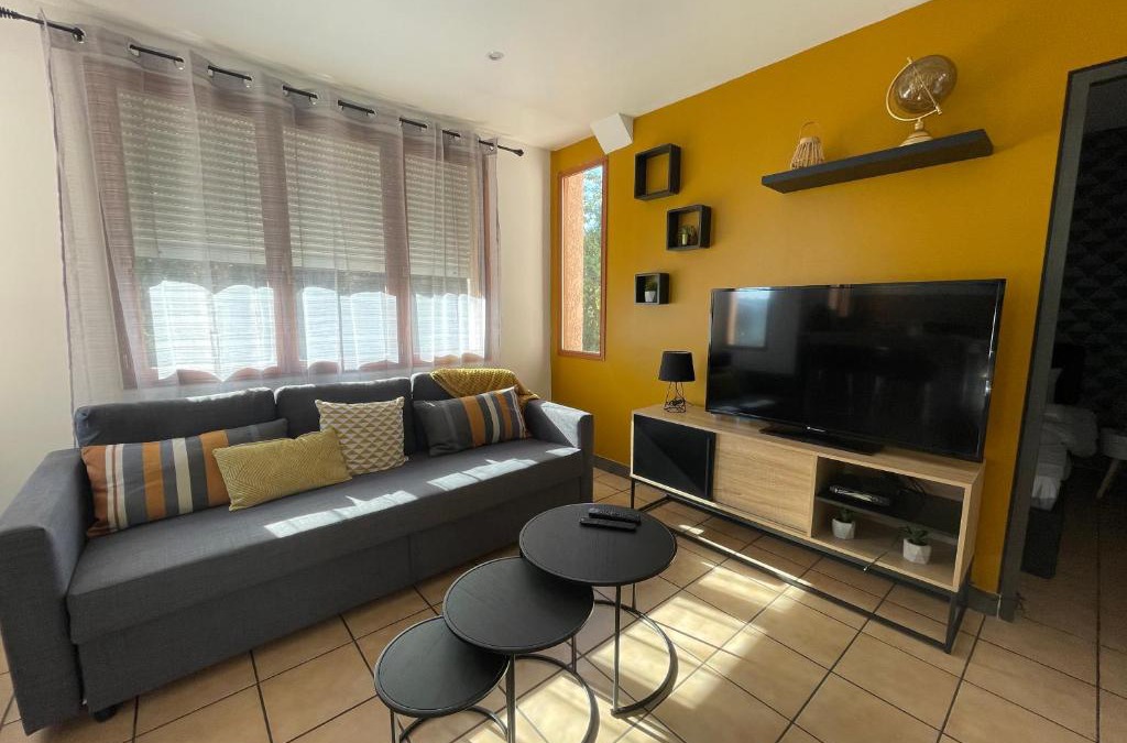 Bas-Vernet Apartment | EXPLORE THE WORLD3 Enfants gratuits