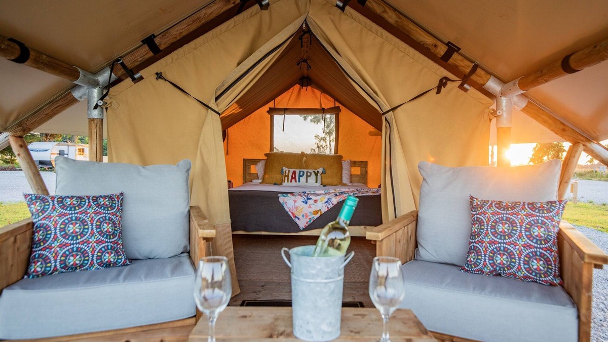 Cassville RV Rental | Explore this Summer near Roaring River State Park