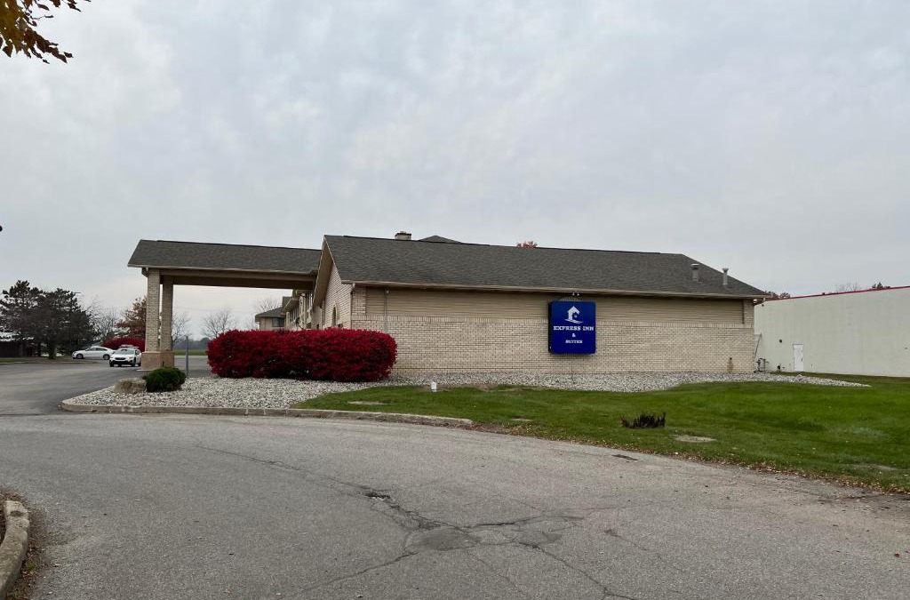 Decatur Hotel | Express Inn & suites