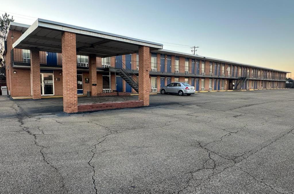 New Albany Hotel | Express Inn
