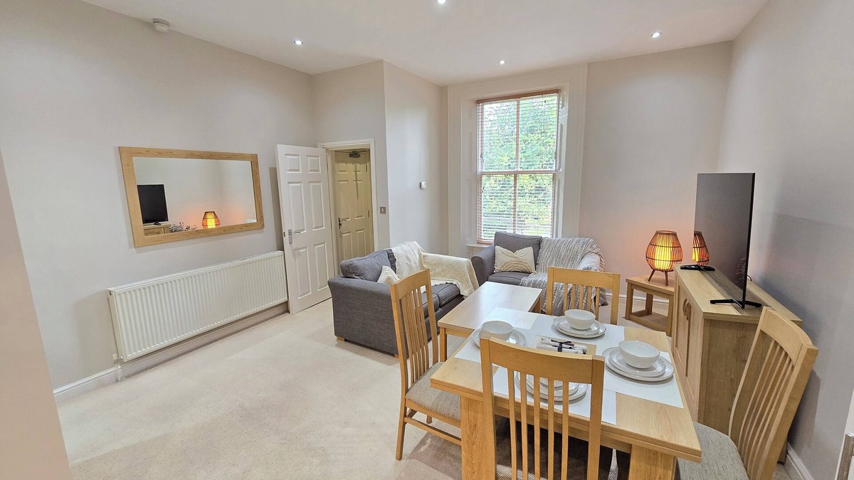 Sheffield Apartment | Exquisite 2 Bedroom Apartment