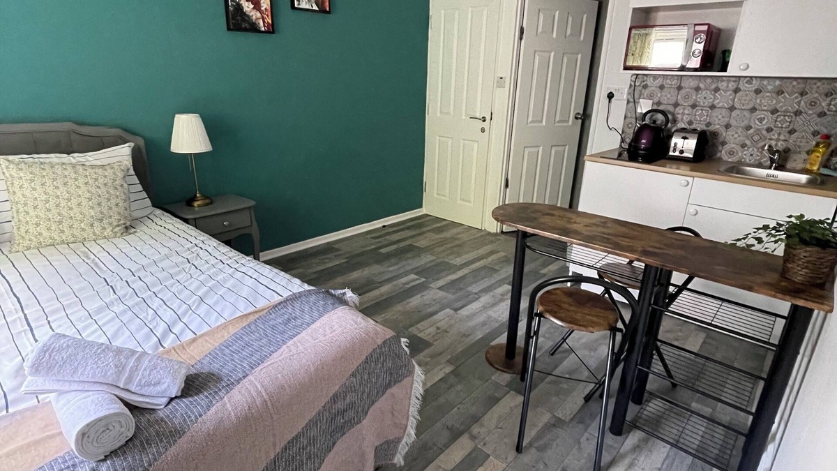 Finsbury Park Apartment | Exquisite Studio #4