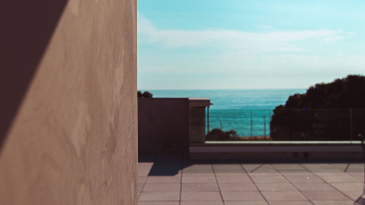 Aldoar Foz do Douro e Nevogilde House | Exquisite urban front beach house