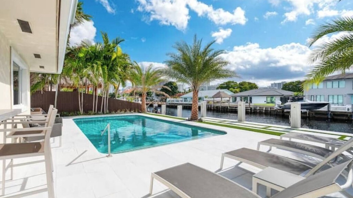 East Fort Lauderdale House | Exquisite Waterfront Property in Fort Lauderdale!