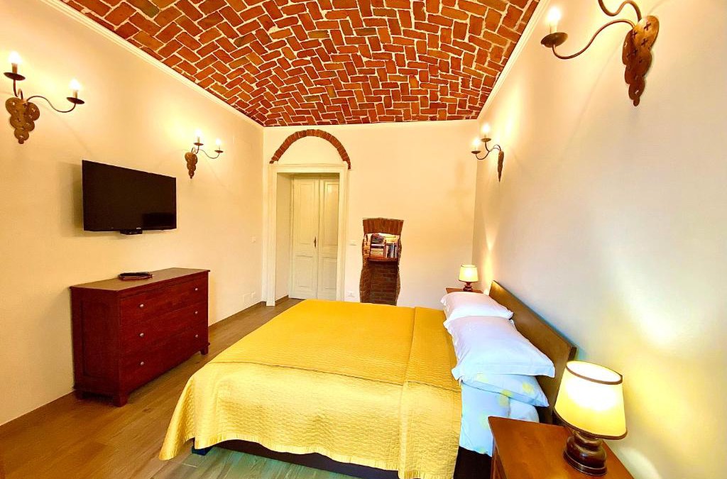 Madonna del Pilone Apartment | Exquisitely renovated and centrally located apartment with free parking