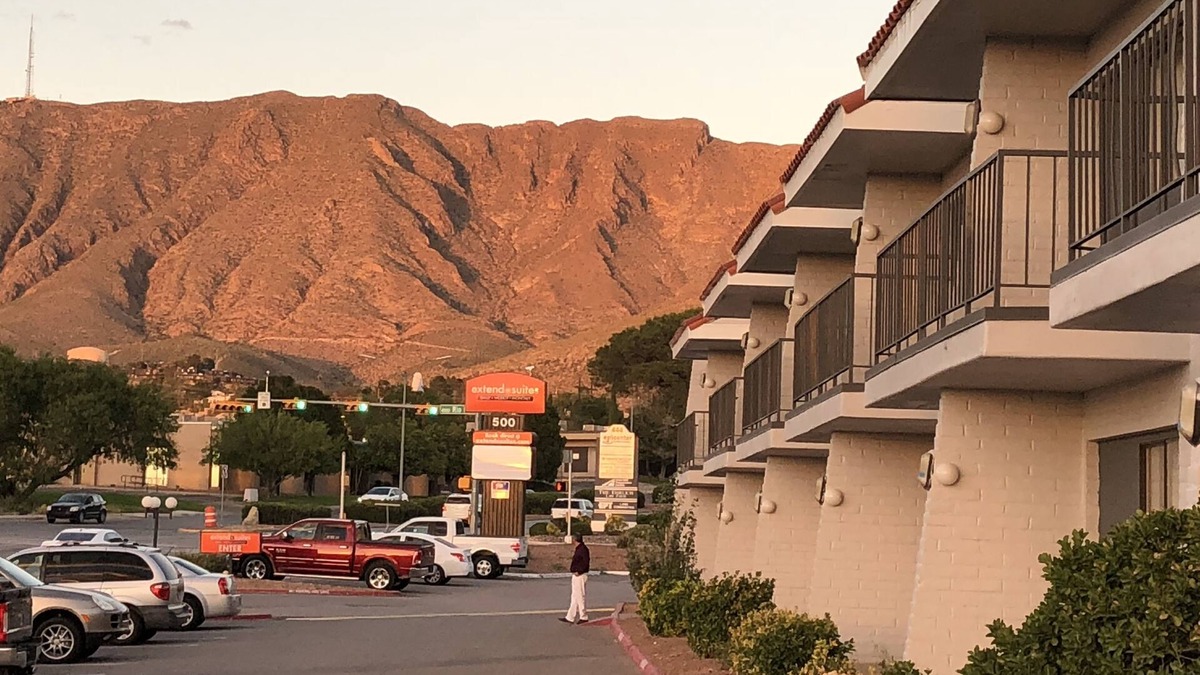 El Paso Hotel | Extend-A-Suites Utep