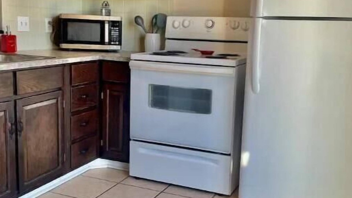Salina Apartment | Extended Stay - 3 Bedroom Townhouse