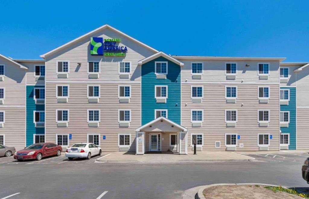 South Kansas City Hotel | Extended Stay America Select Suites - Kansas City - South - I-49