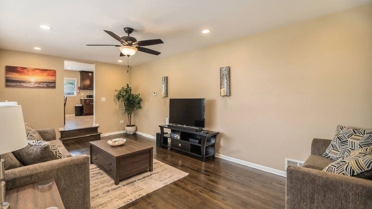 Homewood House | Extended Stay Homewood FHS Rental