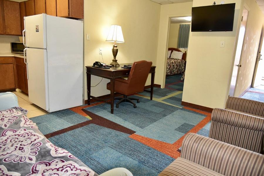 Ira Hotel | Extended Stay Motel - Snyder
