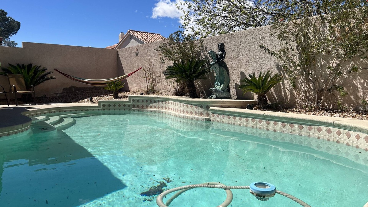 Green Valley North House | Extended Stay Pool Home in Henderson near Las Vegas Airport and the Strip