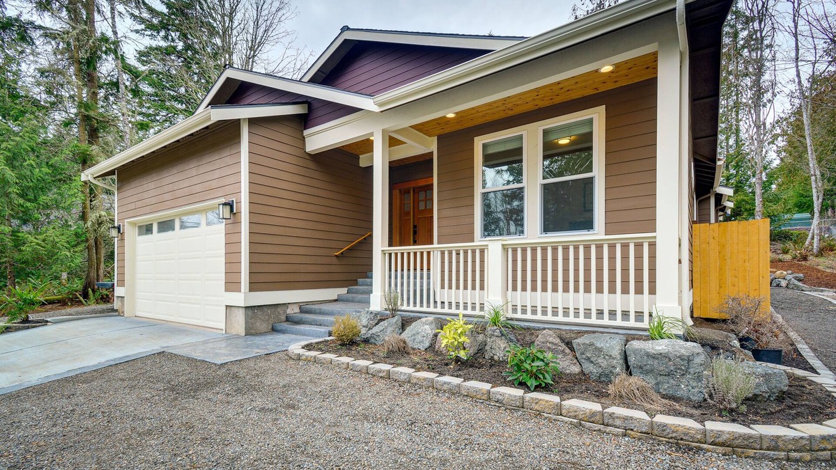 Port Ludlow House | Extended-Stay Rental Home in Port Ludlow!