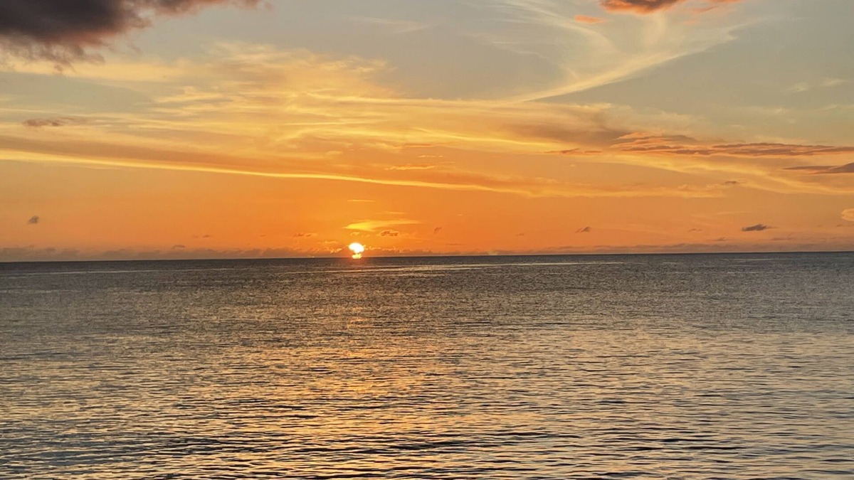 Calvache Condo | Extra Large Penthouse - Almendros Beach - Full A/C - Great Swimming