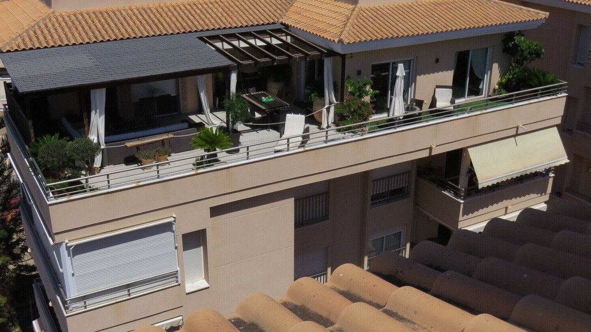 El Albir Apartment | EXTRAORDINARY PENTHOUSE 150m2 + TERRACE 100m2 -Located near everything- wifi