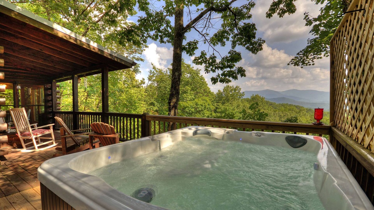 Blue Ridge Cabin | Extraordinary View/Hot Tub/Fireplace/Pet Friendly/Clean/Close to Blue Ridge