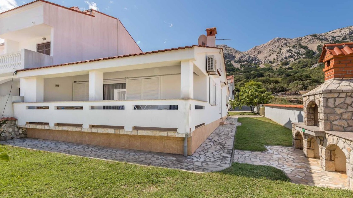 Baska Villa | Extraordinary Villa Damir