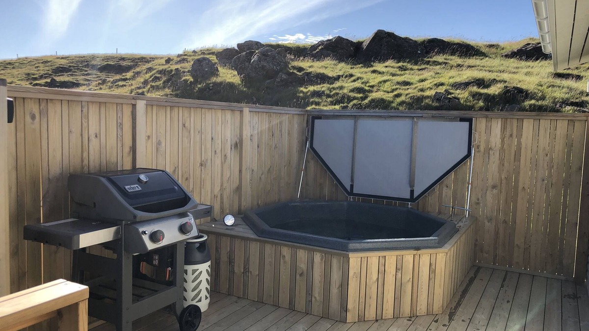 Selfoss Cottage | EYVÍK Cottage #2 on the Golden Circle