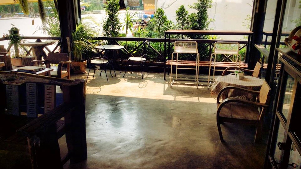 Sukhothai House | EZ House & Cafe