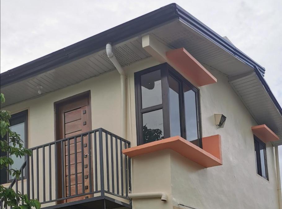 Pagsanjan House | EZ & V Guesthouse