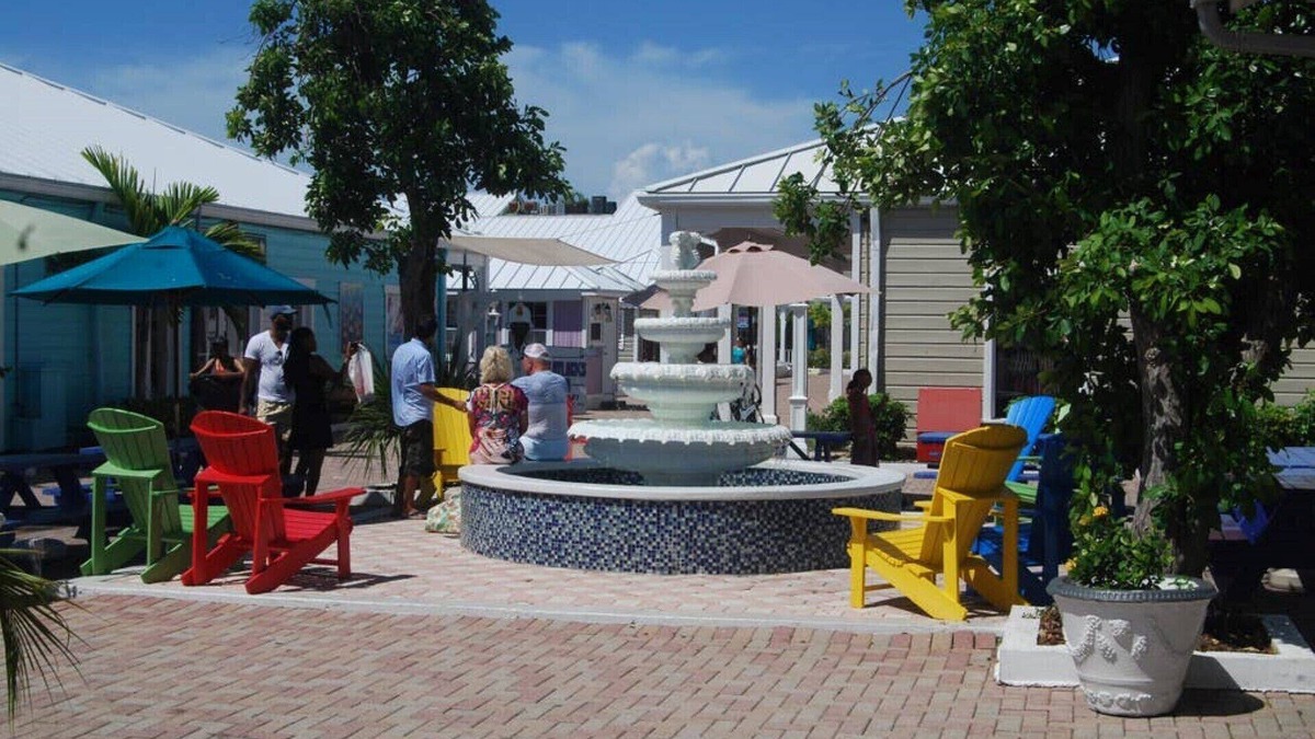 Bell Channel Bay House | EZ VILLE @ TAINO BEACH