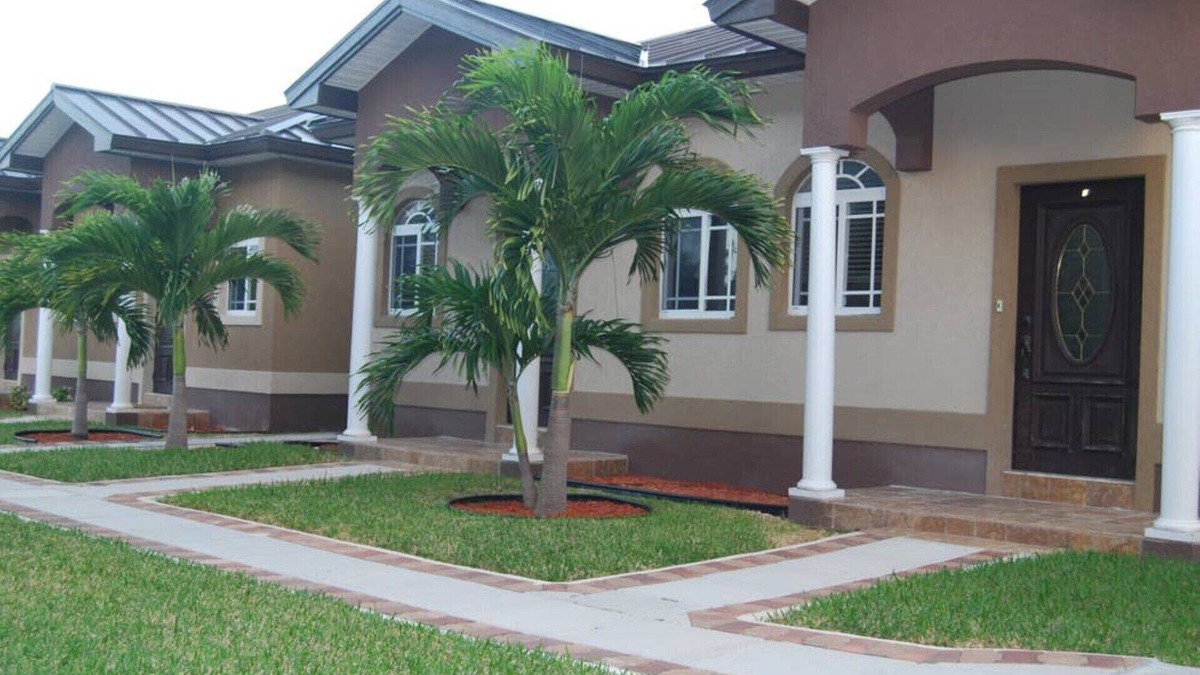 Bell Channel Bay House | EZ VILLE @TAINO BEACH Lucaya