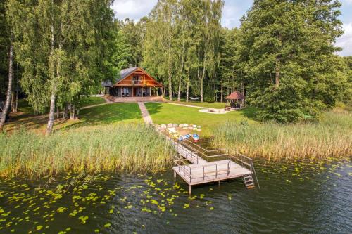 Pedvale House | Ezermaja Akmeni