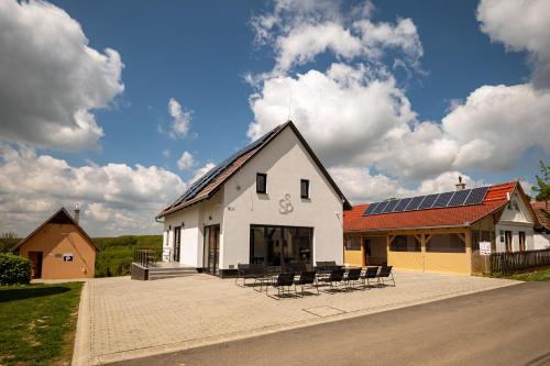 Nagykanizsa House | Förhénc Wine House & Guesthouses I-II-III