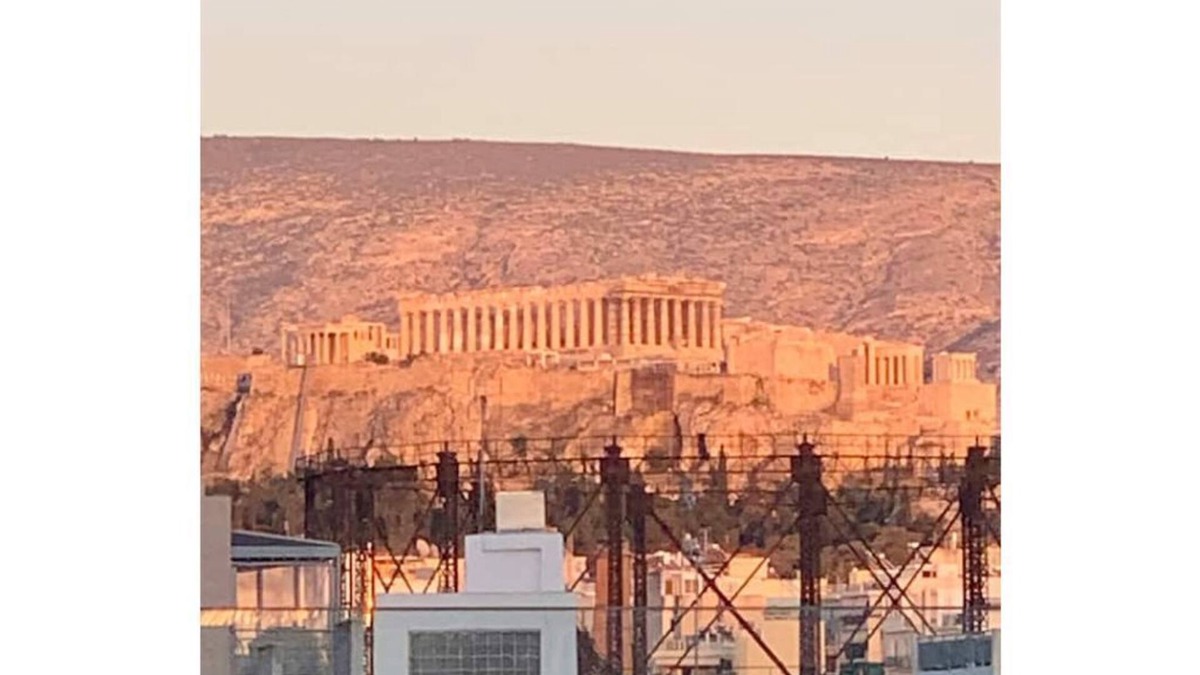 Athens City Centre Apartment | Fab New Flat in Central Athens w/Acropolis Views