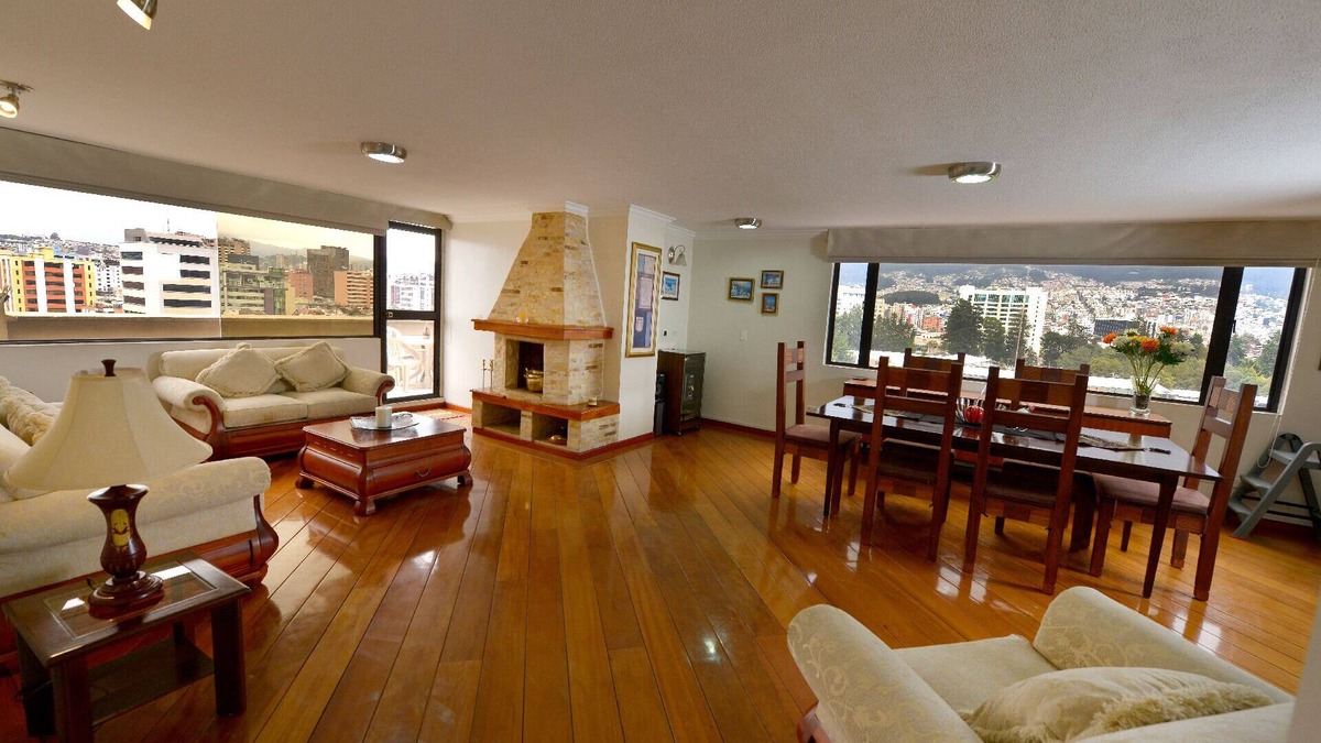 Quito Condo | FAB PH, Near ALL, Amz VIEWS!, WiFi, Onsite Free PRKG, Fam friendly! Promociones!