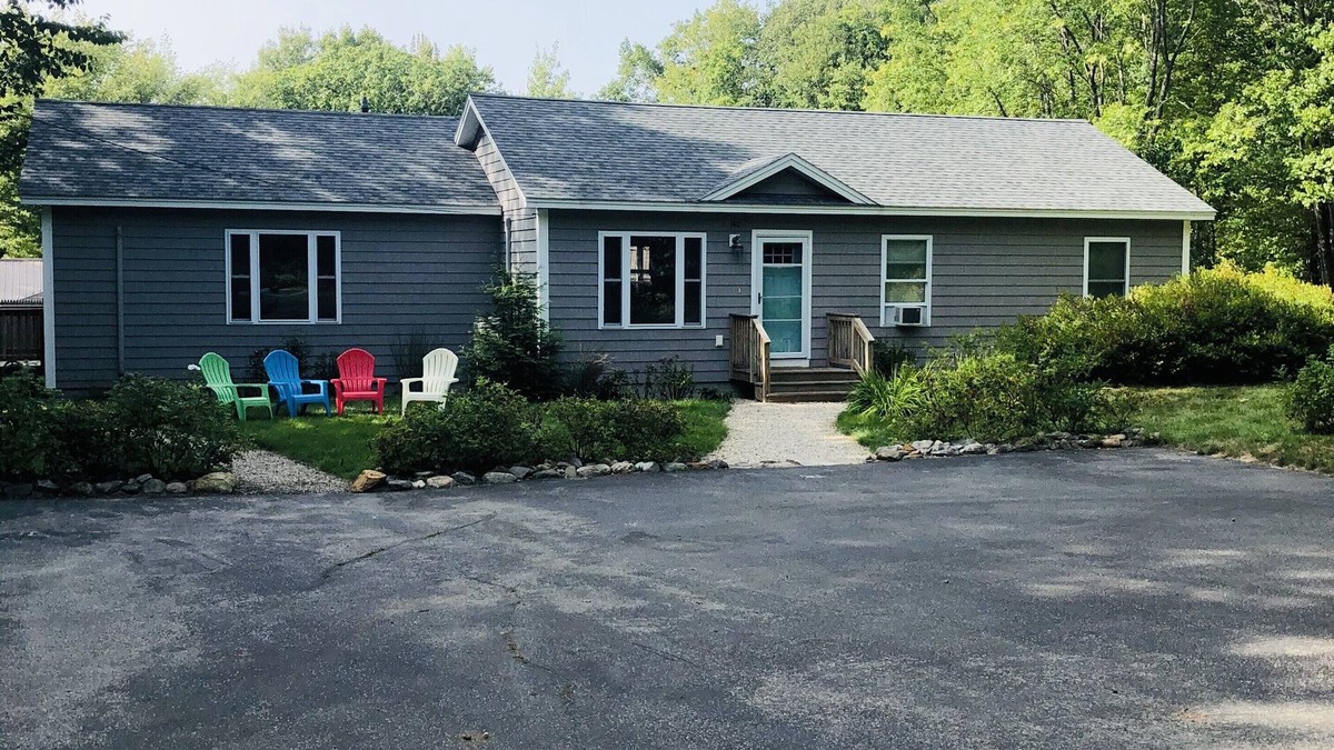 Cape Porpoise House | Fab Sunny Kennebunkport home ,7Mins.beach,Openings for Summer 2024, 365 per nite