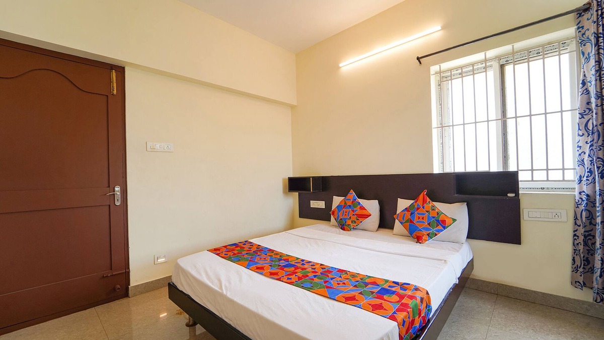 Coimbatore Hotel | Fabexpress Aarudra’S Residency