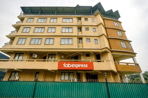 Belapur Hotel | FabExpress Sunset Residency - Nr Apollo Hospitals