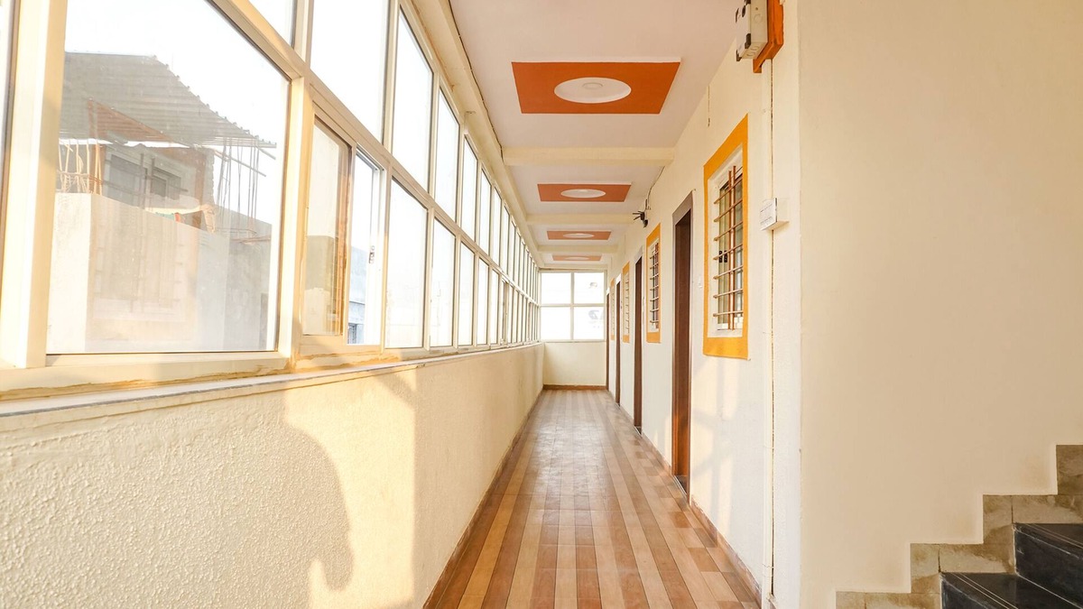 Rajgurunagar Hotel | Fabexpress Surya