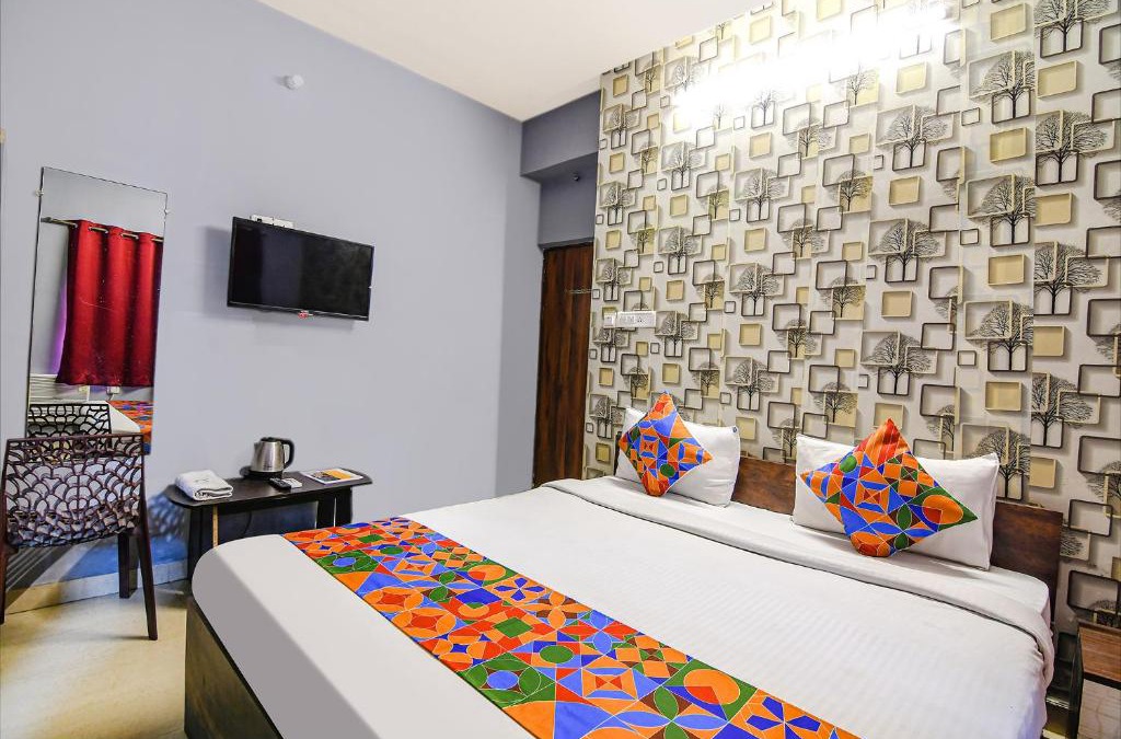 Dankuni Hotel | FabExpress Westin Palaza