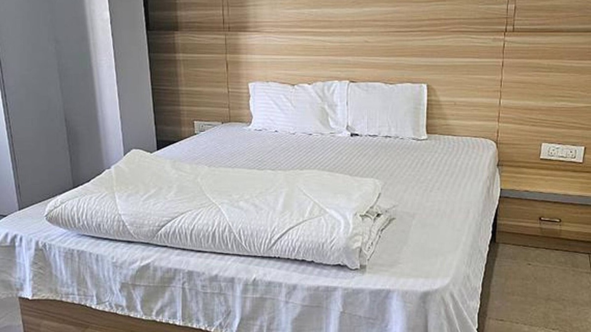 Daulatabad Hotel | Fabhotel Kas Executive