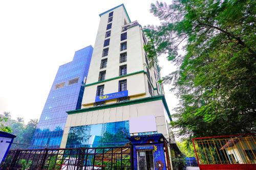 Bandra East Hotel | FabHotel Mumbai Corporate Apartments Bandra