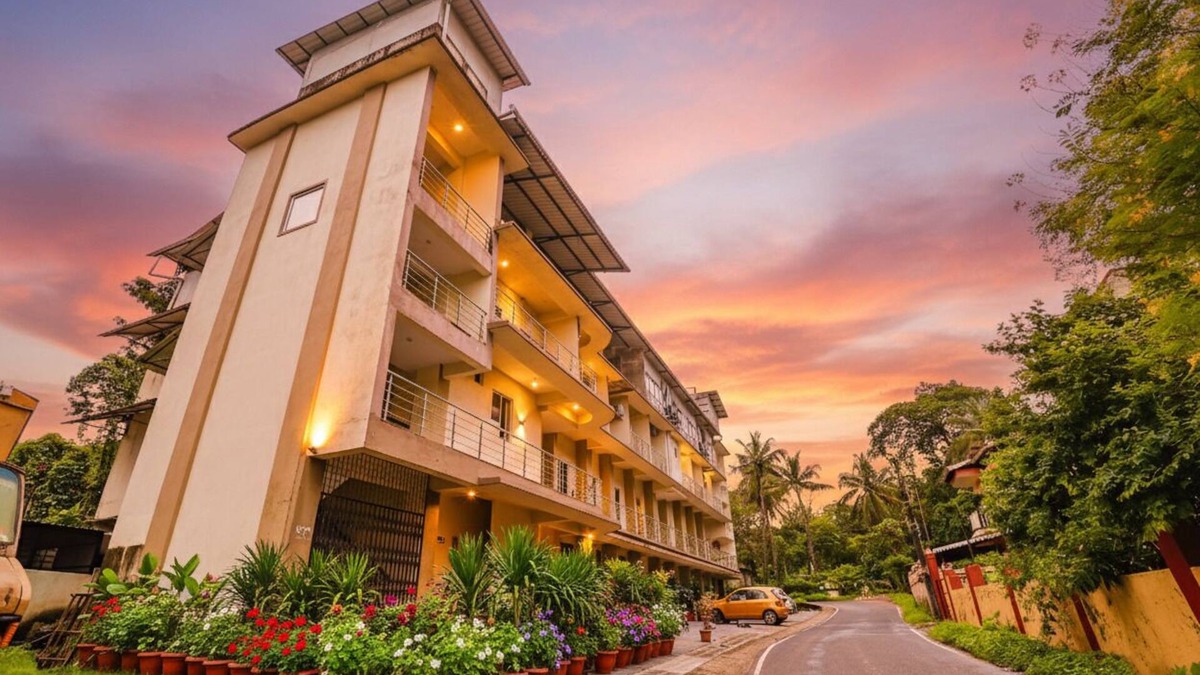 Ella Hotel | Fabhotel Prime Swarnam, Old Goa