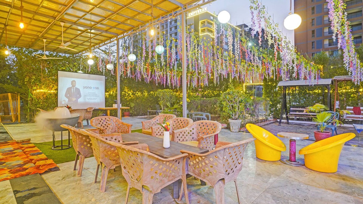 Gandhinagar Hotel | Fabhotel Siddharth Inn
