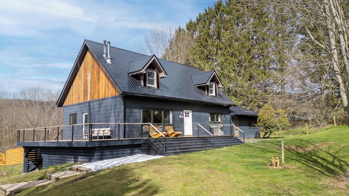 De Lancey House | Fablewood Farm in the Catskill Mountains
