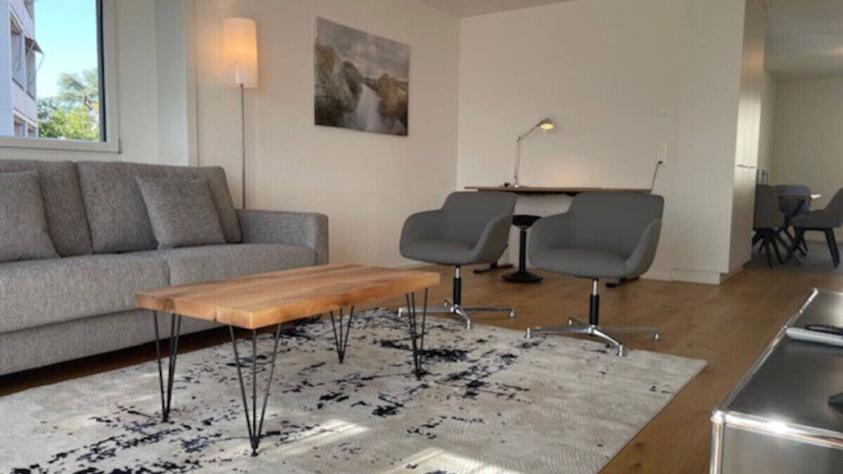 District 6 Apartment | Faboulous 1BR near city center (Sun 16)
