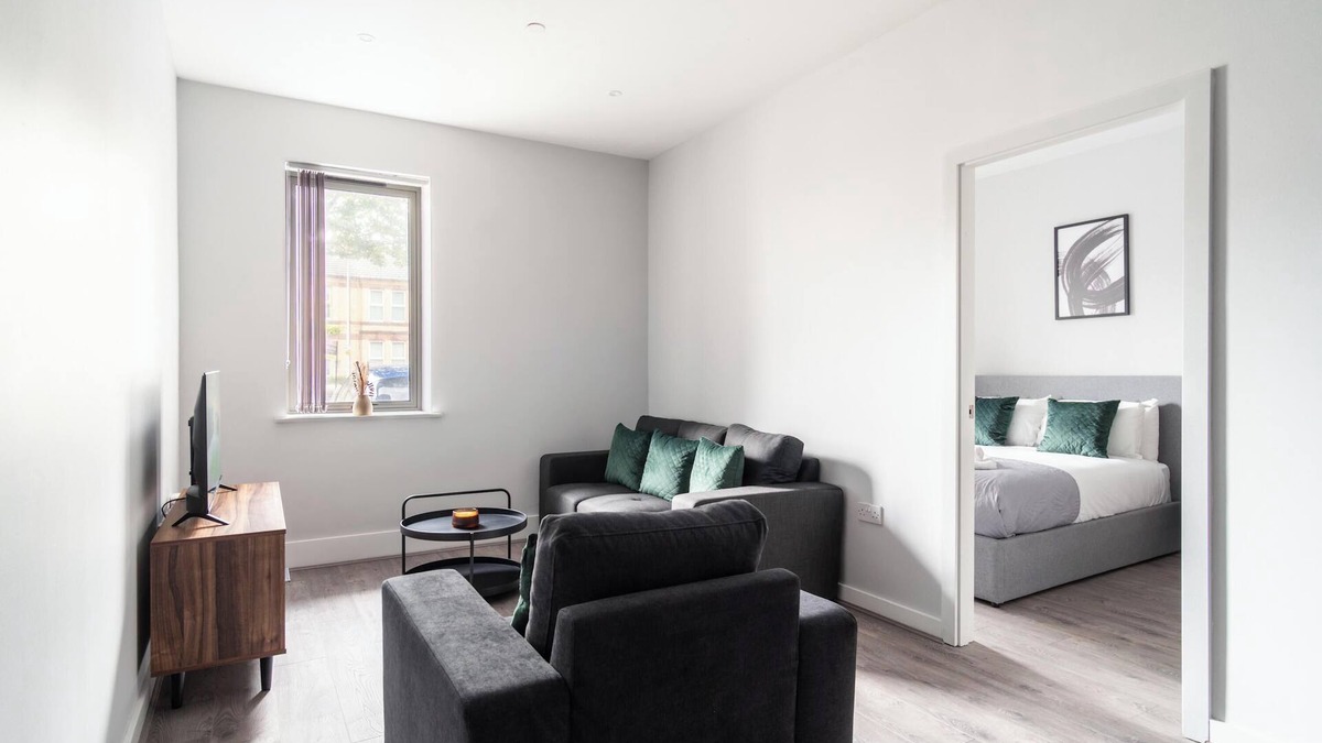 Crosby Apartment | Fabulous 2 Bed Apartment in Waterloo, Liverpool