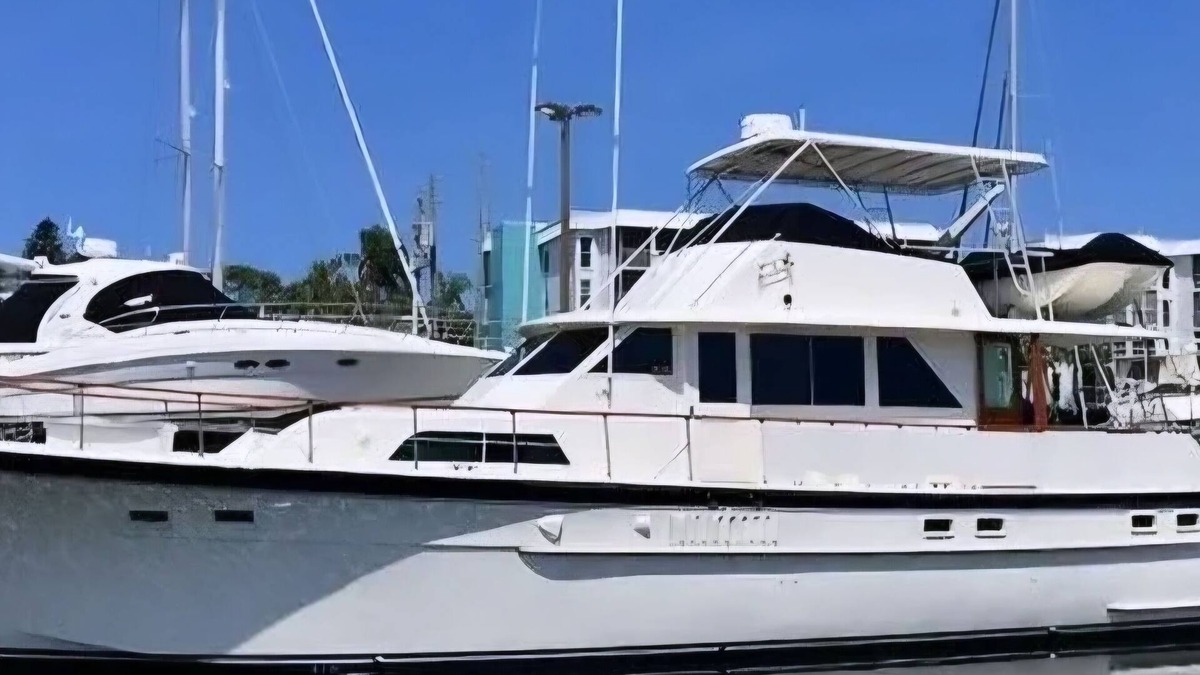 Montego Bay Boat Rental | Fabulous 60ft. yacht with available crew in Montego Bay!