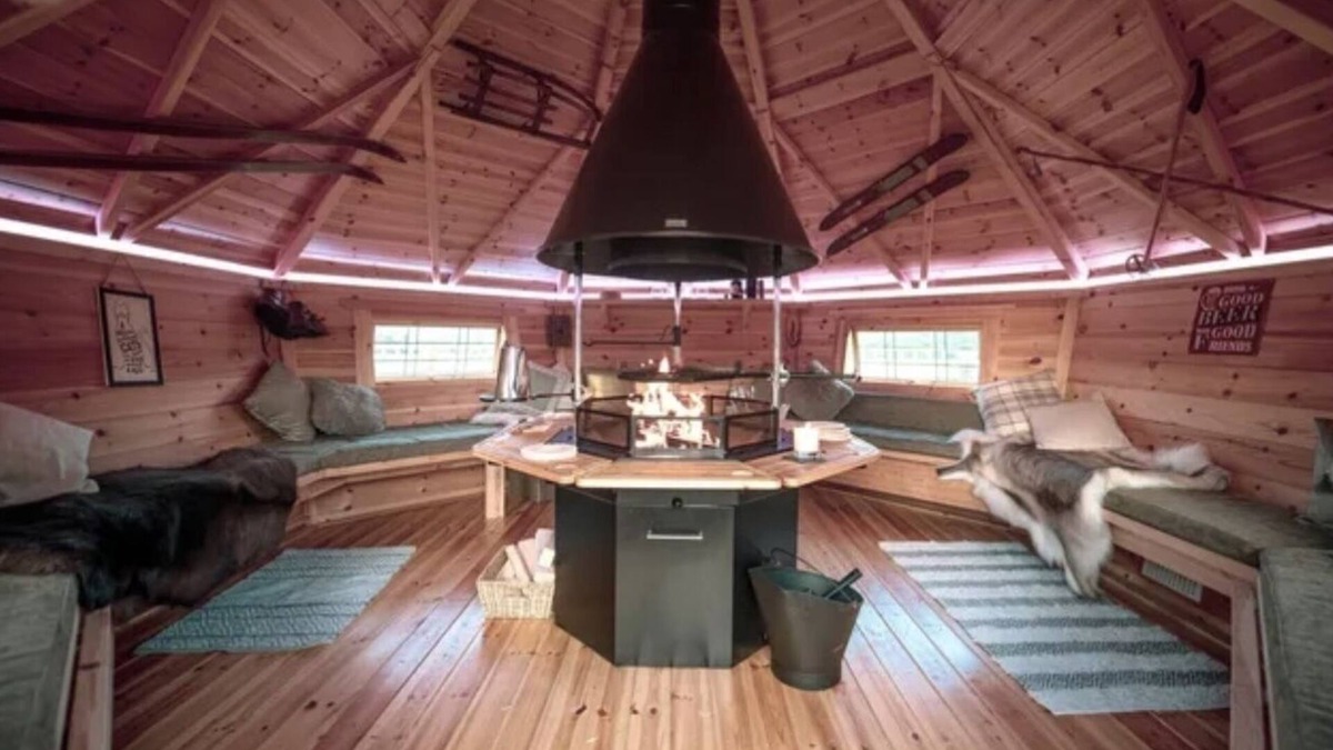 Portishead Cabin | Fabulous Bar b q Lodge