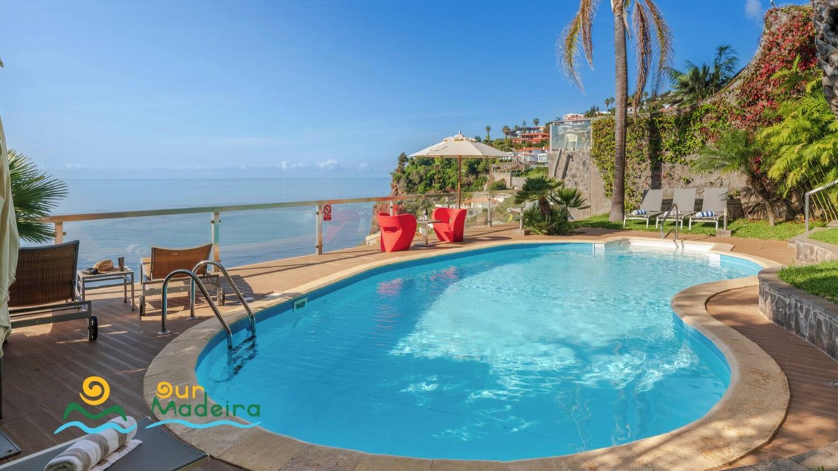 Garajau Villa | Fabulous cliff-face villa, sea-view | Vista Grande