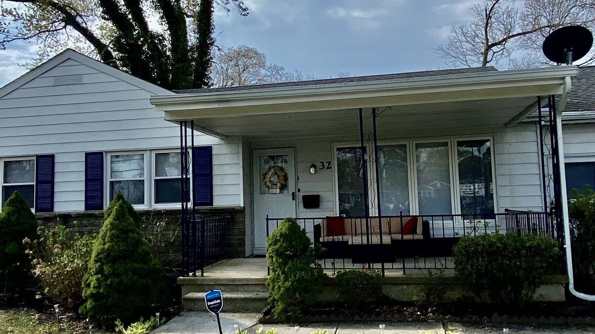 Somers Point House | Fabulous Family Rancher- Near Ocean City NJ Beaches !