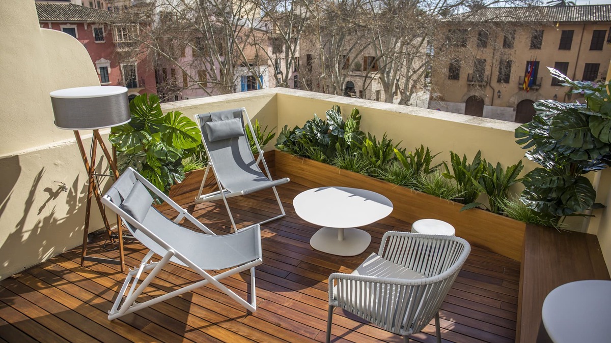 Old Town House | Fabulous mallorca collection townhouse in the Core of Palma with private parking